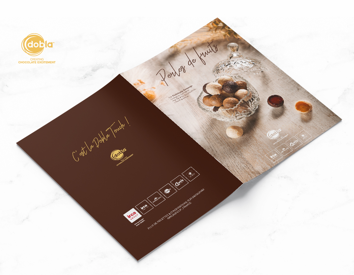 Cover of the recipe booklet Fruit Pearls for Dobla.