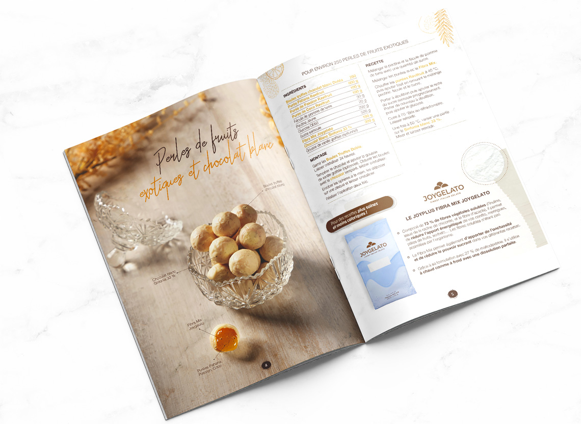 Double-page of the Fruit Pearls recipe booklet.